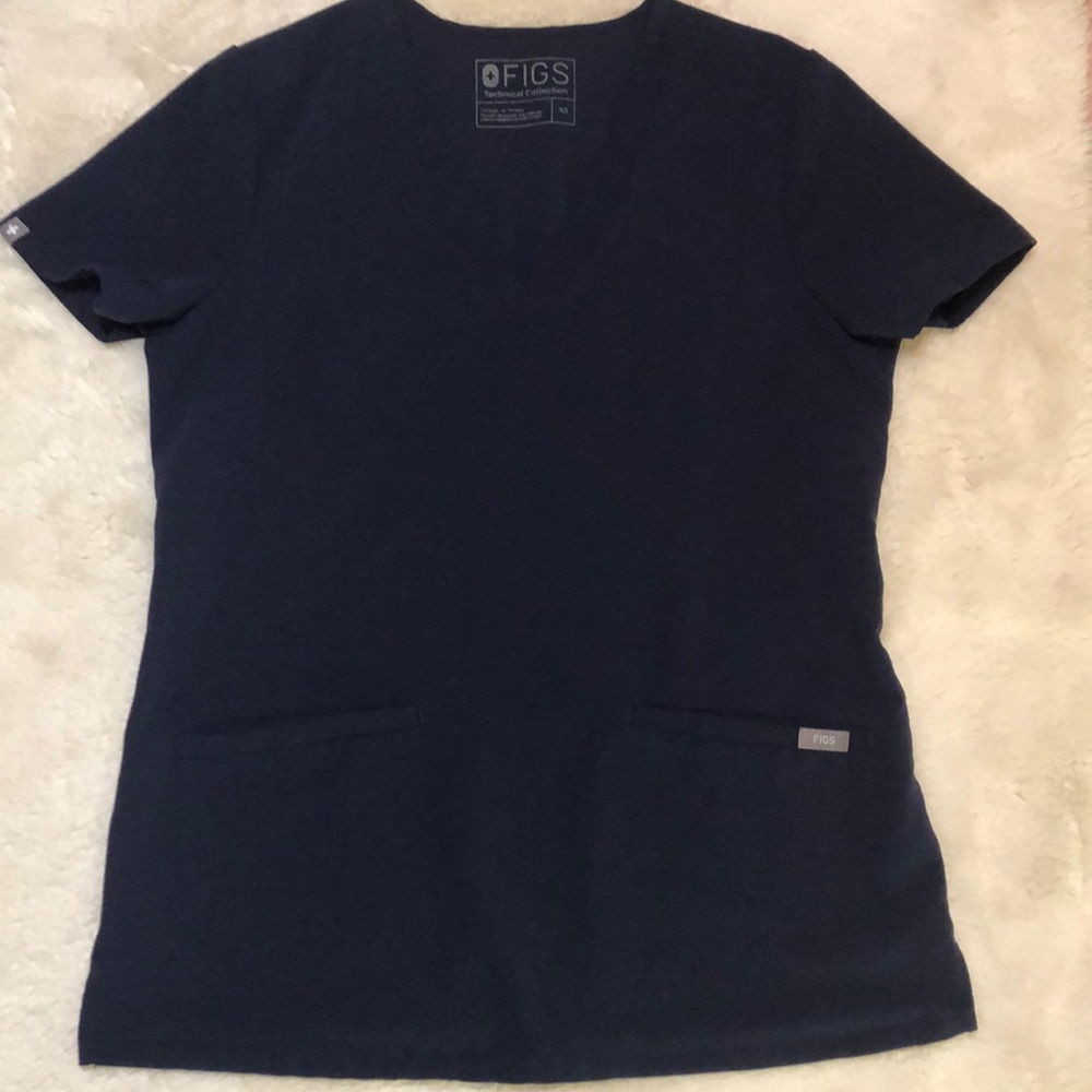 Figs Casma Three-Pocket Scrub Top